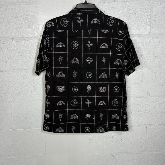 Cotton on Men's Cabana Short Sleeve Shirt - Black Grid large $50 - Picture 6 of 6